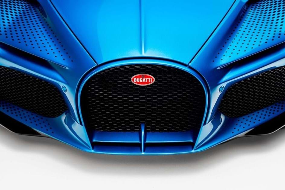 Inédito Bugatti W16 Mistral Fly Bug assume a ''beleza'' duma libélula 