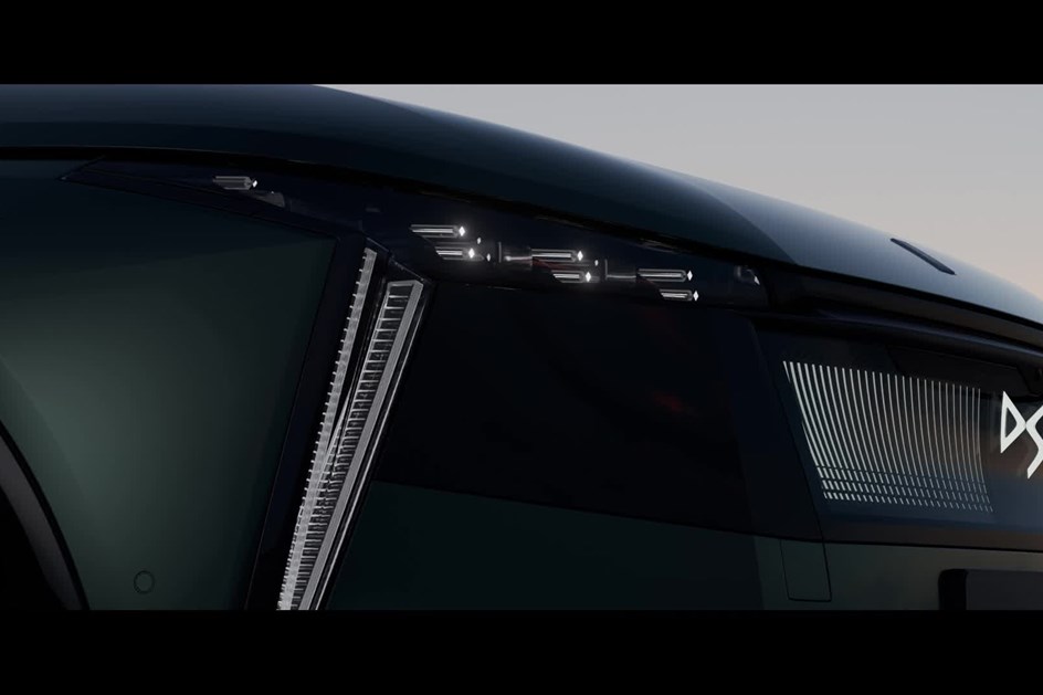 DS Nº7 redefine a arte de viajar em ''eléctrico''; todos os preços da gama