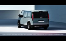 Kia PV5 Passenger ainda mais ''familiar'' com seis ou sete lugares