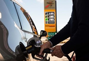 Preços dos combustíveis : gasolina desce (pouco), gasóleo sobe na segunda-feira