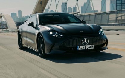 À procura de emoções fortes? Mercedes-AMG GT Coupé 4 Portas já tem preços