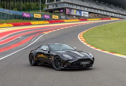 Aston Martin Vantage S ganha série especial Spa-Francorchamps