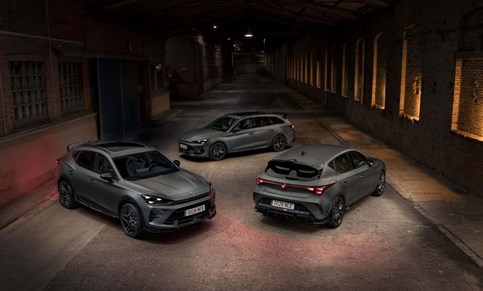 Custom Cupra by ABT dá visual com mais raça a todos os León e Formentor