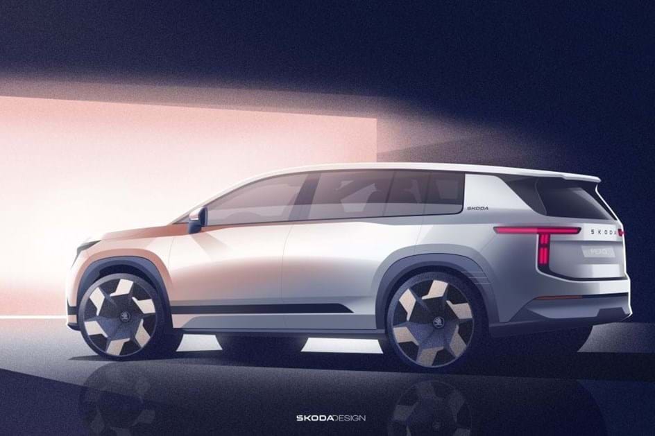 Maior SUV da Skoda: Peaq com sete lugares já tem data de estreia