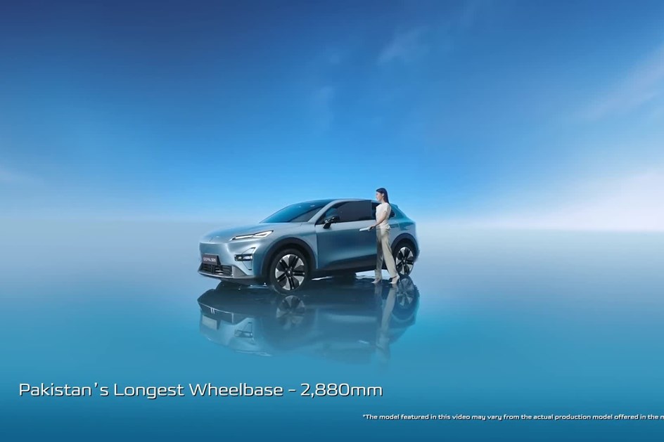 Mais de 100 km eléctricos: Changan Deepal S05 PHEV já tem preços