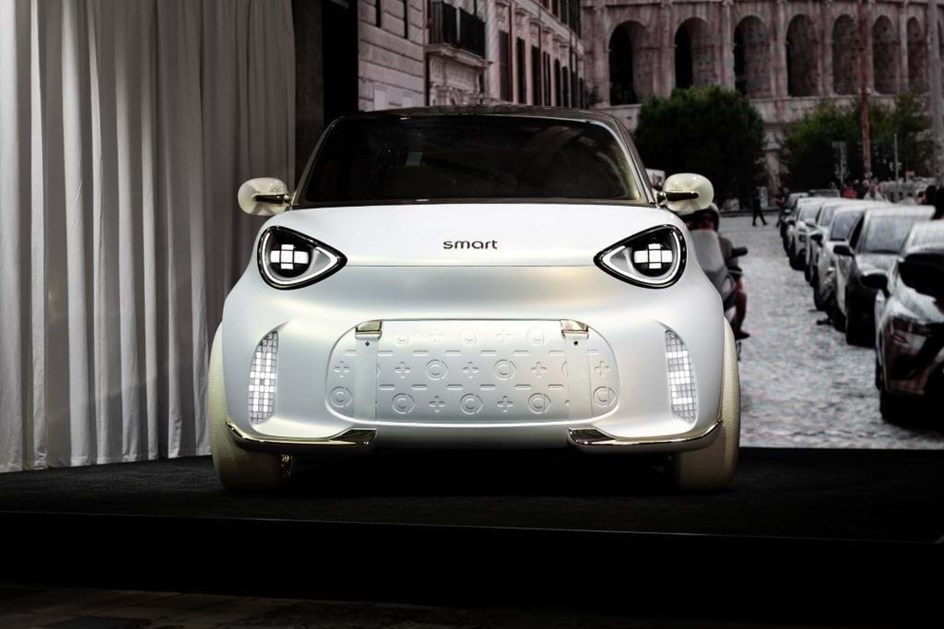 Regresso às origens: Smart Concept #2 assume 300 km eléctricos