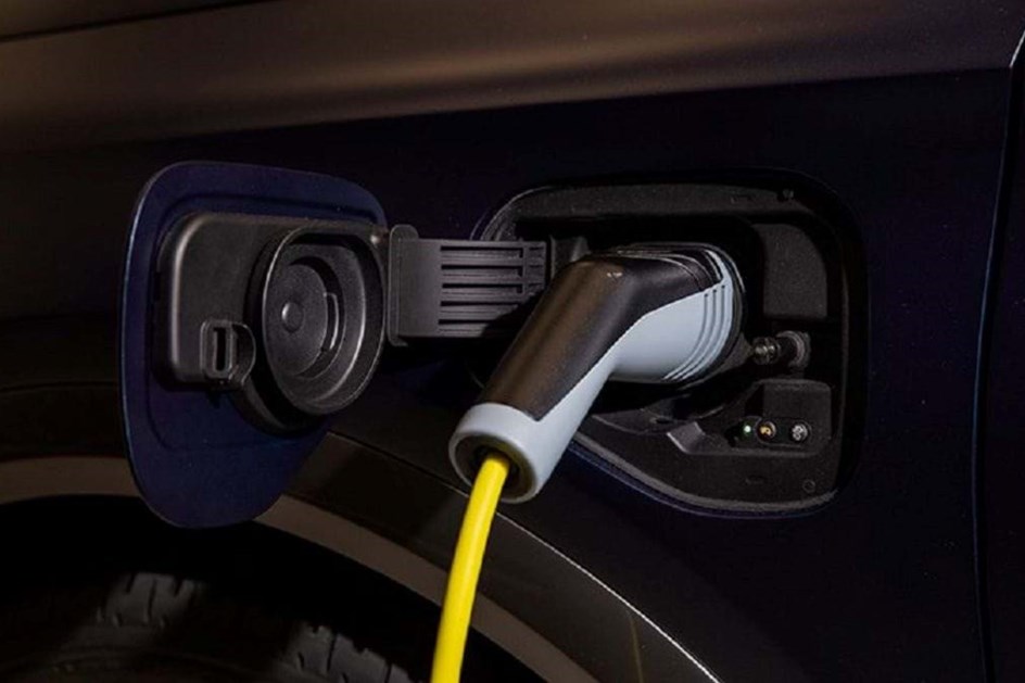 ACEA: venda de ''eléctricos'' na Europa acelera com concorrência chinesa