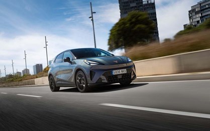 Cupra Raval ganha versão Plus de 135 cv com 328 km eléctricos