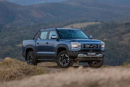 BYD Shark ataca mundo das 'pick-up' em modo híbrido 'plug-in'