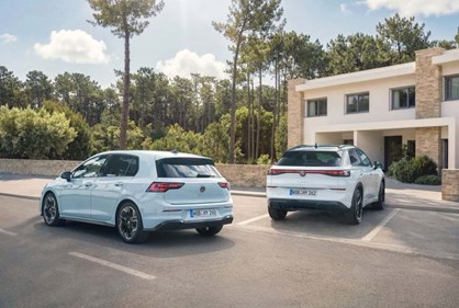 Volkswagen reduz consumos com Golf e T-Roc 100% híbridos