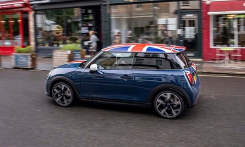 Oxford Edition celebra 25 anos do Mini da ''era moderna''