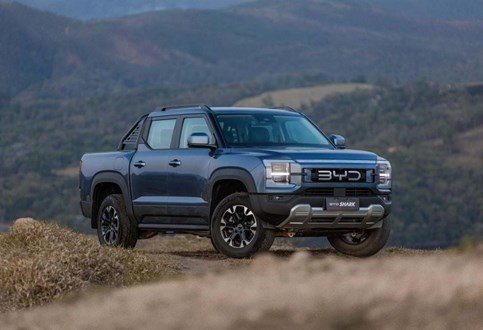 BYD Shark ataca mundo das 'pick-up' em modo híbrido 'plug-in'