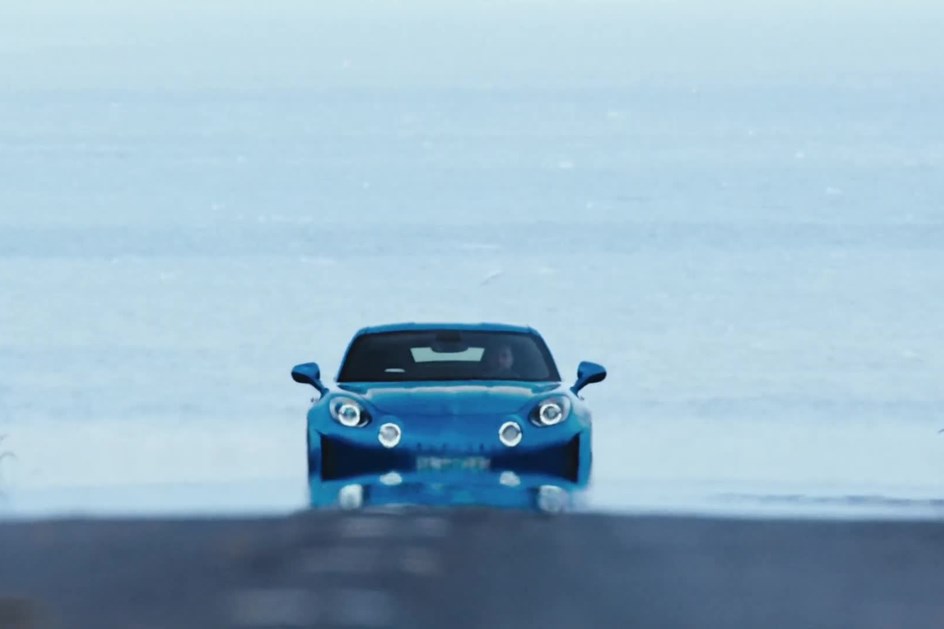 Alpine A110 Future mostra-se antes da estreia em Goodwood