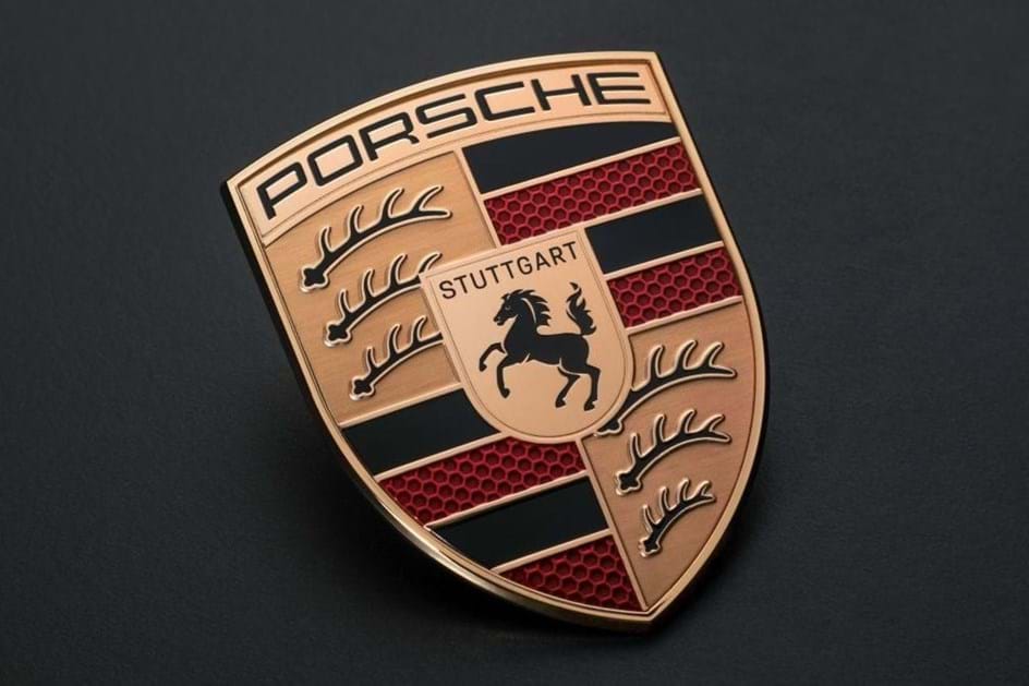 Porsche vai cortar 5000 postos de trabalho até 2035