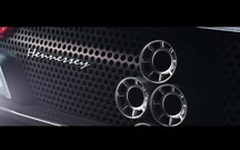Hennessey Blackbird abdica do digital para o puro gozo ao volante
