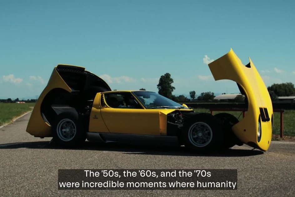 Potência brilhante: Lamborghini Miura SV festeja 55 anos
