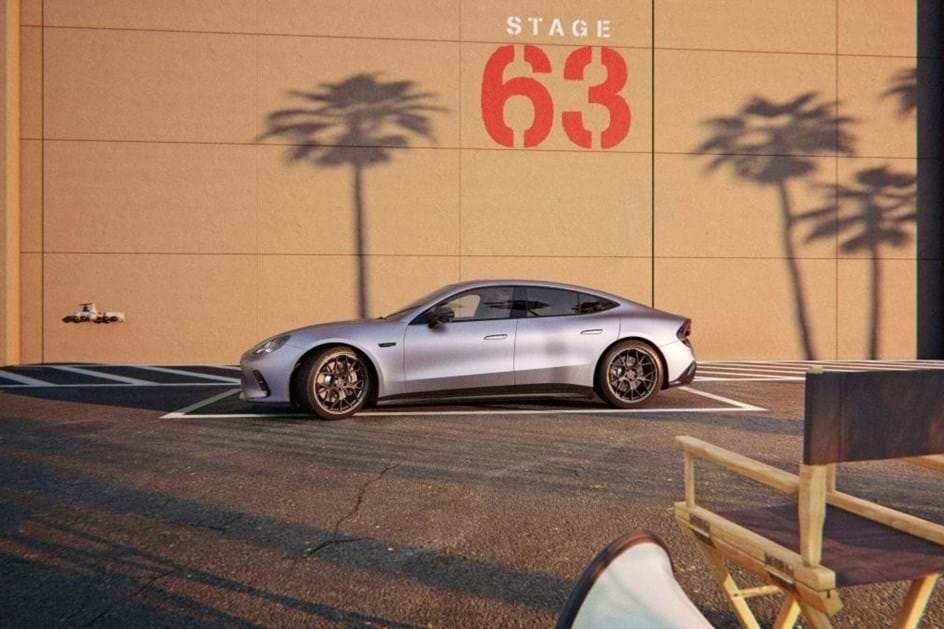 Entrada de gama ''só'' com 544 cv: Mercedes-AMG GT 53 4 Portas Coupé já tem preço