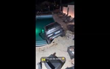 Confunde marchas automáticas e atira Renault Symbioz para a piscina
