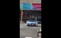 Bugatti Veyron em alumínio é o novo ''brinquedo'' de Fernando Alonso