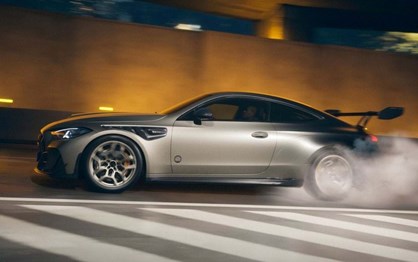 Mercedes-AMG CLE 646 Spezialanfertigung recupera V8 biturbo em 30 exemplares radicais