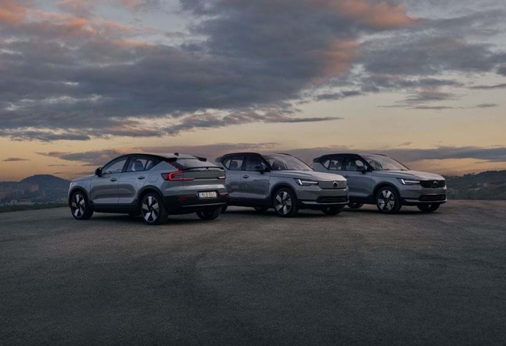Volvo dá nova cara à ''linha 40'' e actualiza segurança nos EX60, EX90 e ES90