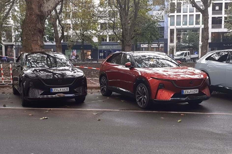 Mazda CX-6e apontado às famílias com estilo e tecnologia