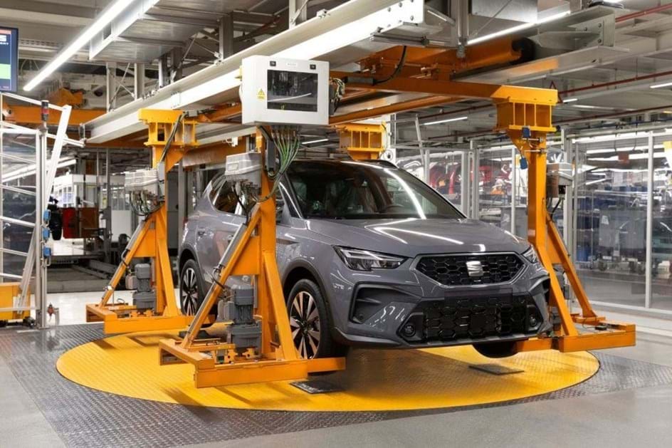 Comissão de trabalhadores da Seat vê emprego garantido até 2030
