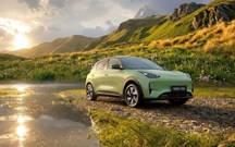 Geely E2 ataca electromobilidade acessível; todos os preços da gama