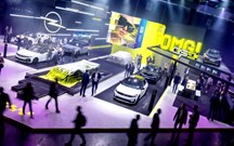 STX Concept destacado: Opel leva Autobahn alemã ao salão de Paris