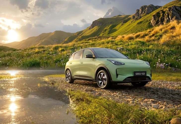 Geely E2 ataca electromobilidade acessível; todos os preços da gama